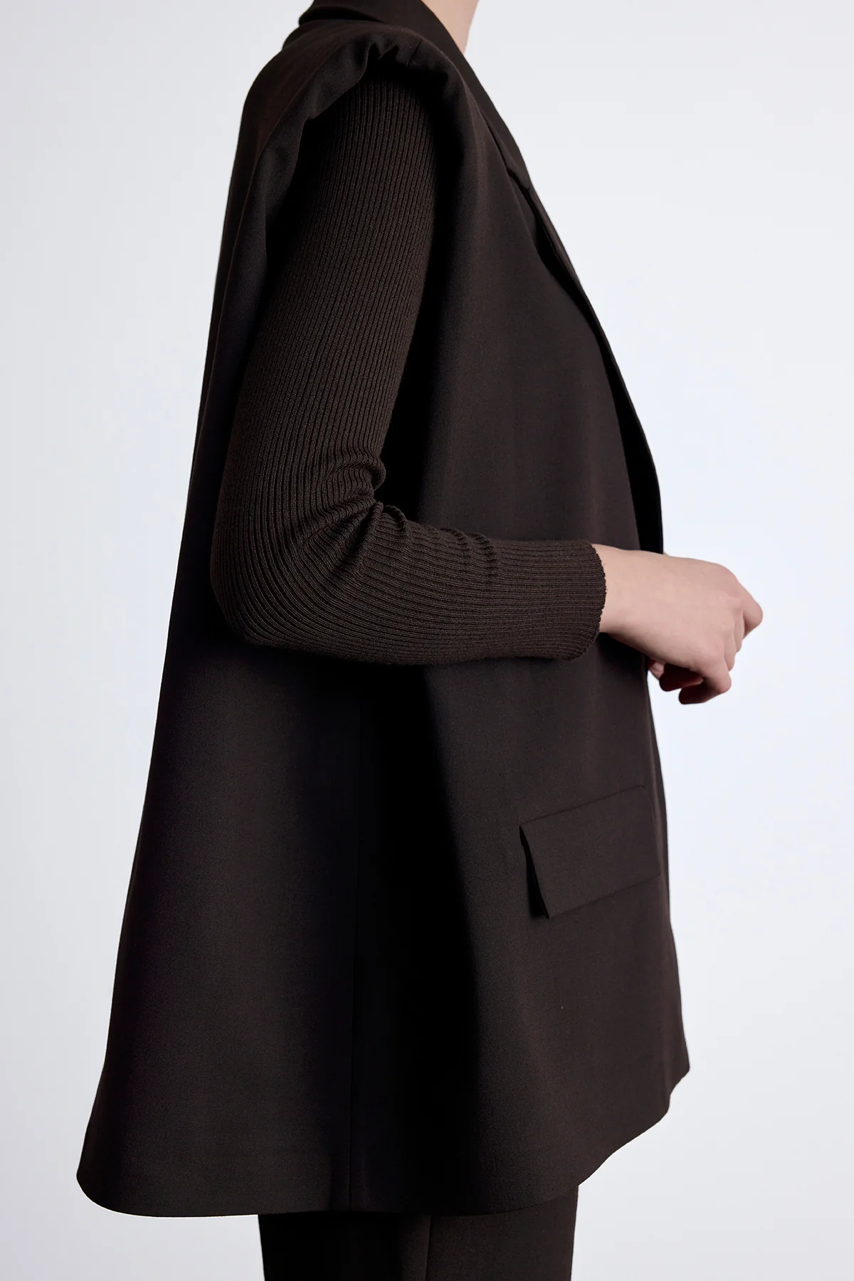 Wide Shoulder Vest Dark Brown - Image 4