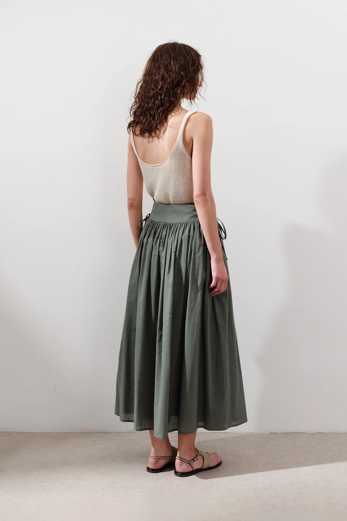 Wide Skirt With Tie Detail Pine Green - Image 7