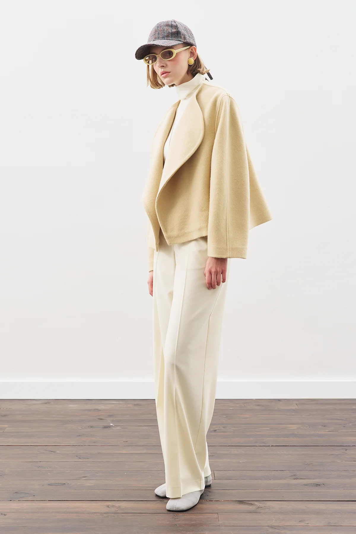 Wool Short Jacket Sand - Image 3