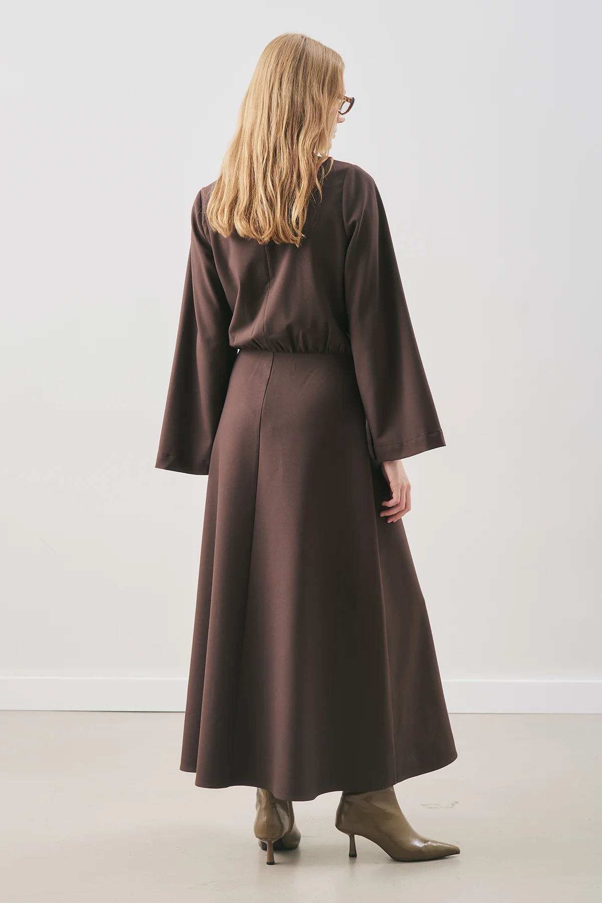 Wrap-Skirt Classic Dress Dark Brown - Image 7