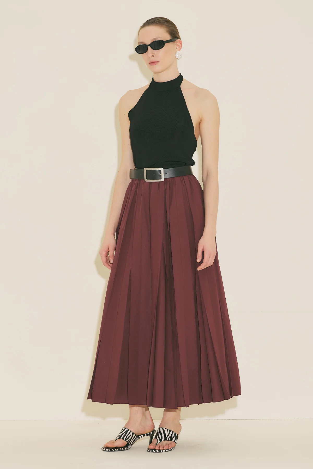 Zeya Panelled Skirt Burgundy - Image 10